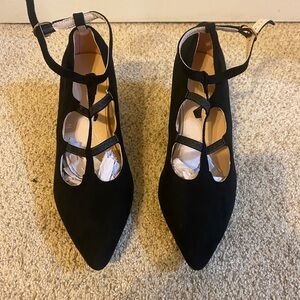 Never worn- Elegant Black Women's Shoes